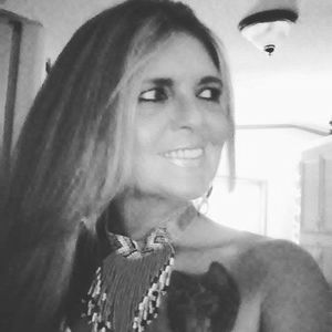 Meet your Posher, Veronica